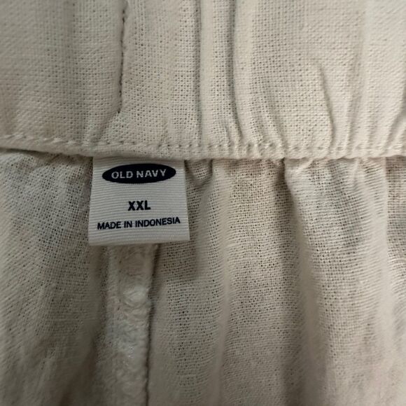 Old Navy ~white linen shorts ~ size XXL ~ elastic drawstring waist ~side pockets - Picture 6 of 7